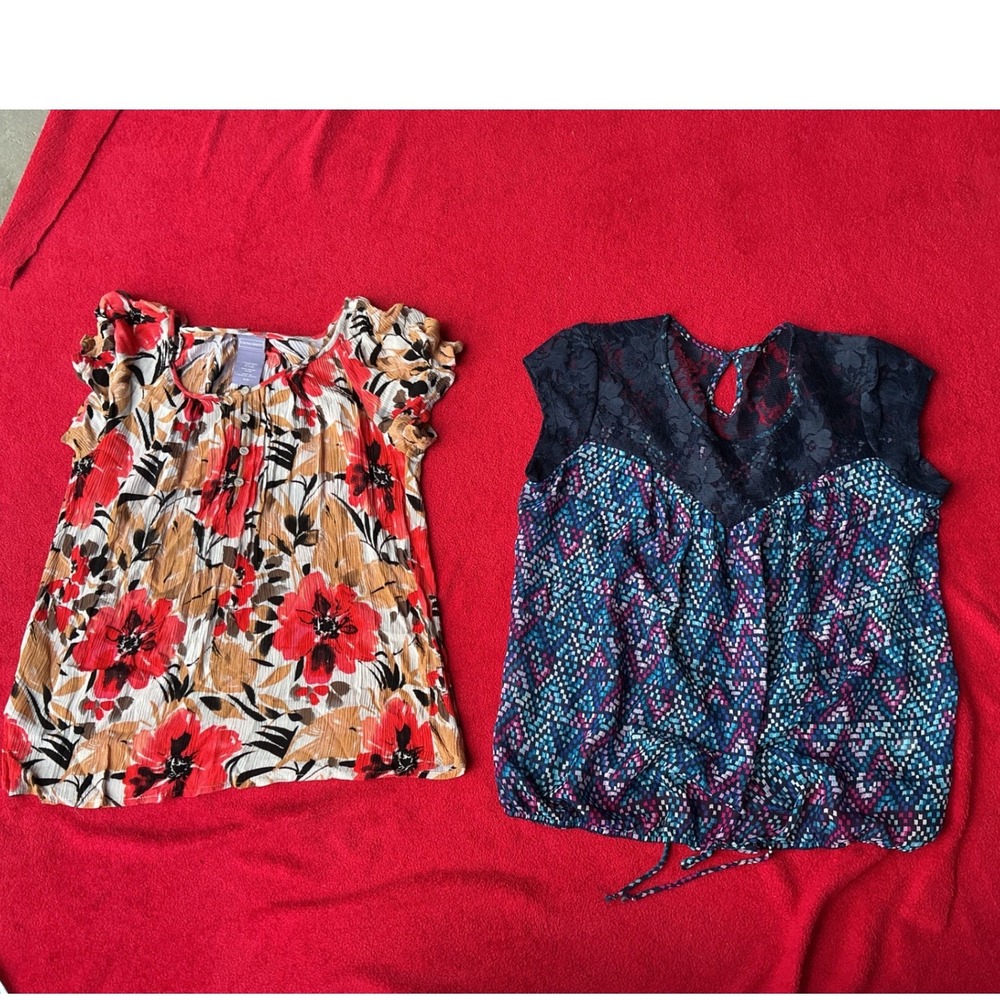 Work blouses Floral & Geometric Lace Top Bundle Women's Medium‎ Multicolor